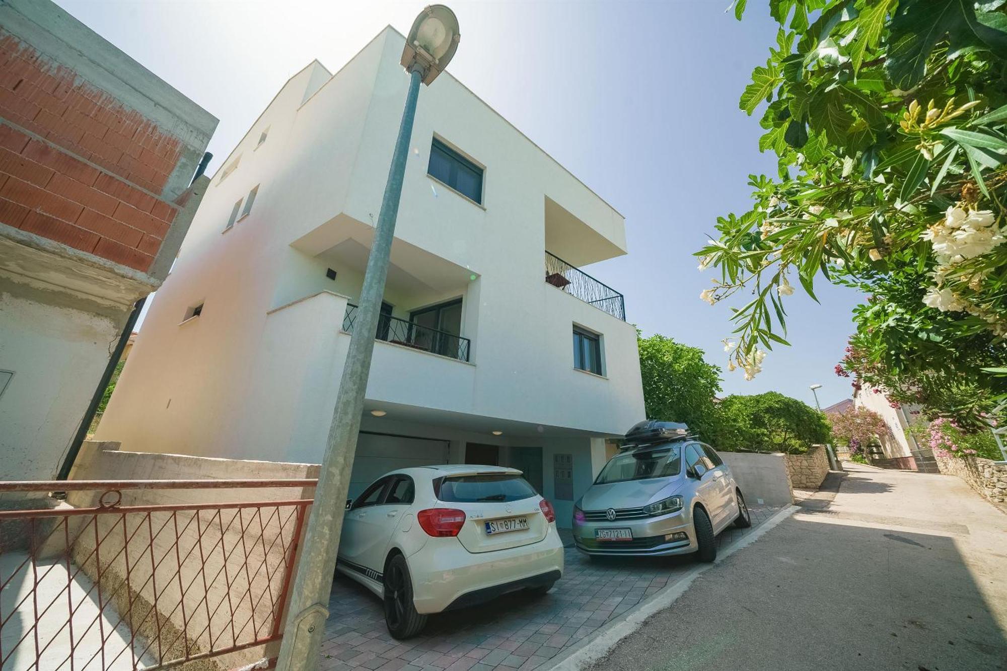 Apartments Picikato Bilice Exterior photo